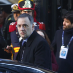 En el gobierno ahora no descartan que Adorni se vaya en los próximos días