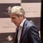 Caputo incumplió las metas de superávit y reservas, pero el FMI maniobró para cubrirlo